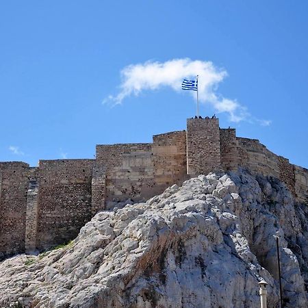 Historic Plaka Apartments Афины Экстерьер фото