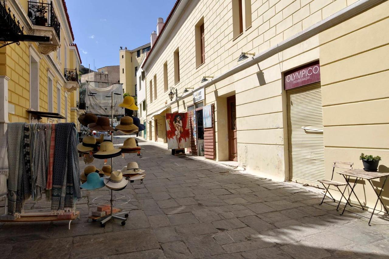 Historic Plaka Apartments Афины Экстерьер фото
