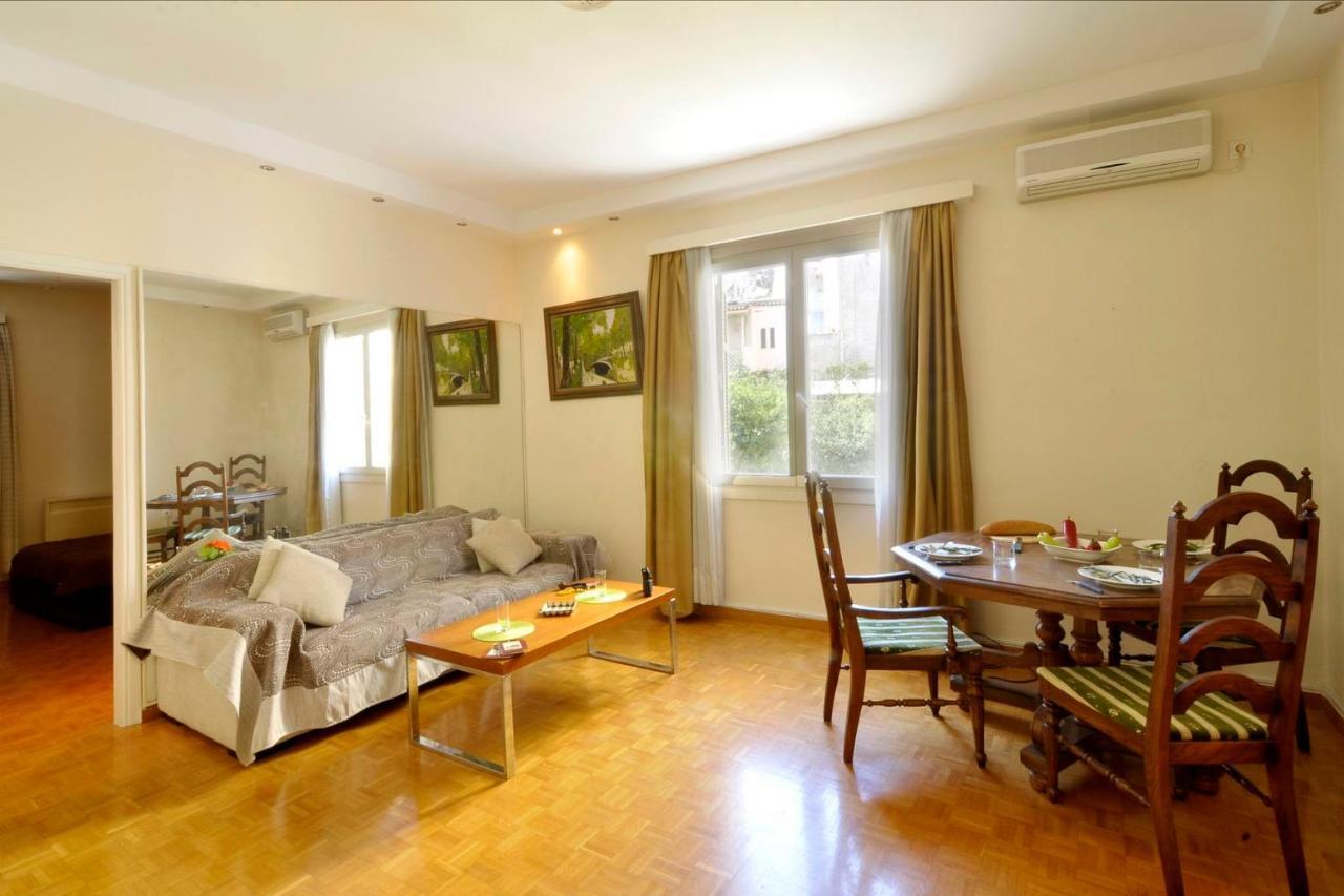 Historic Plaka Apartments Афины Экстерьер фото