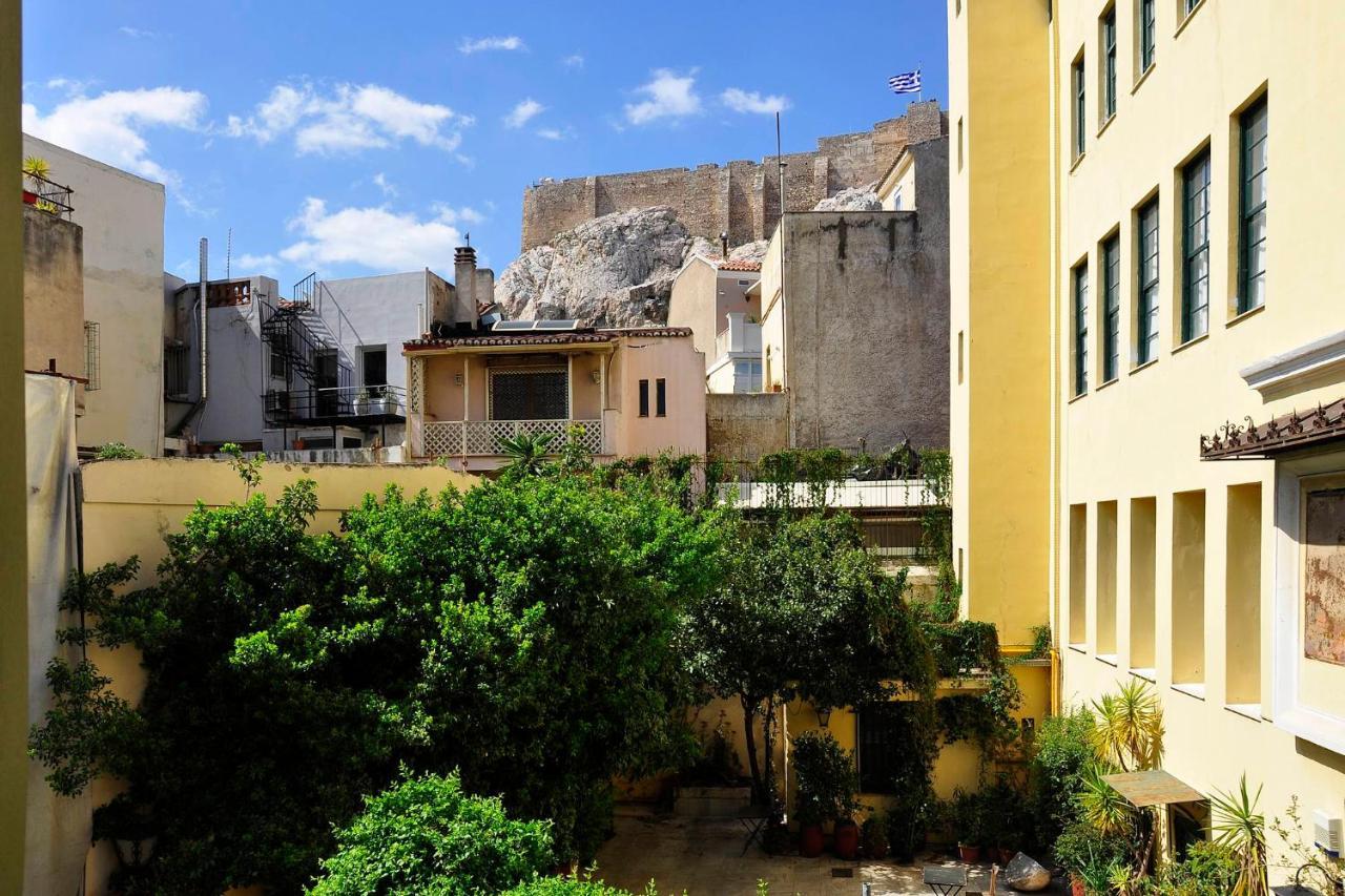 Historic Plaka Apartments Афины Экстерьер фото
